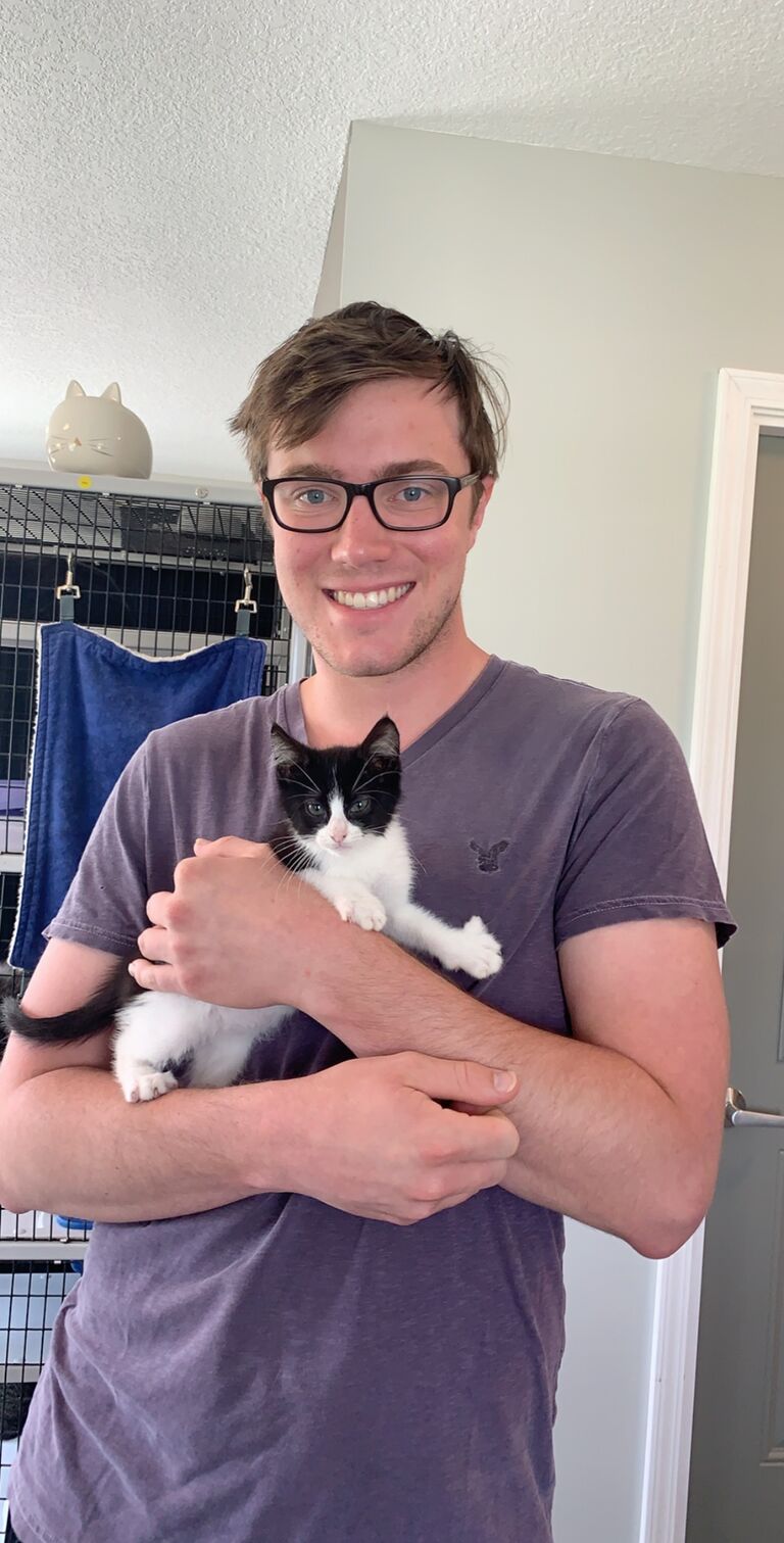 Oliver joins the family!