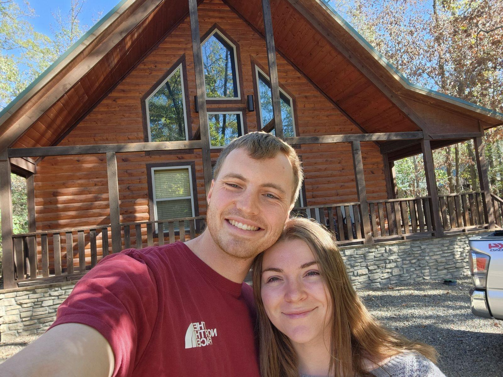In early November, the couple took a getaway to Broken Bow, OK to see the peak fall colors and enjoy some peace and quiet. 