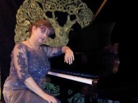 Lara Garner, pianist/harpist - Pianist - San Francisco, CA - Hero Gallery 3