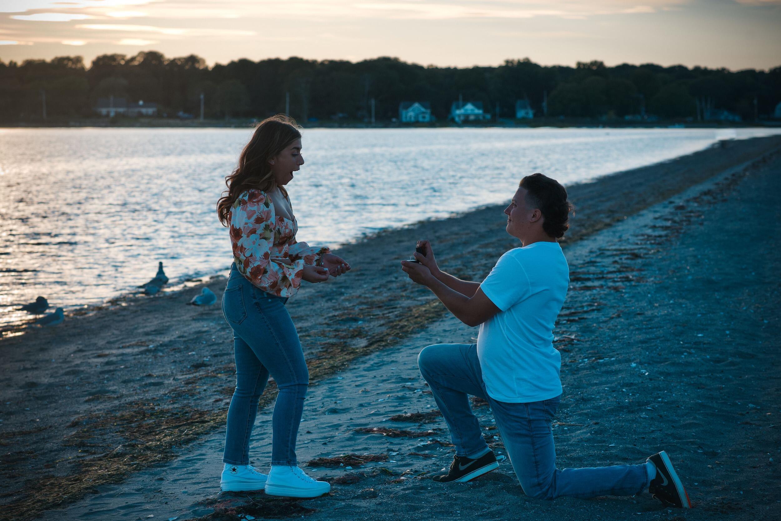 ENGAGEMENT!