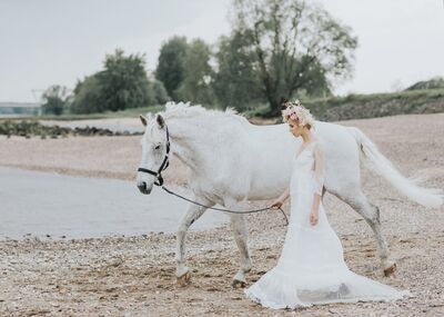 Bridal Salons In Orange County Ca The Knot