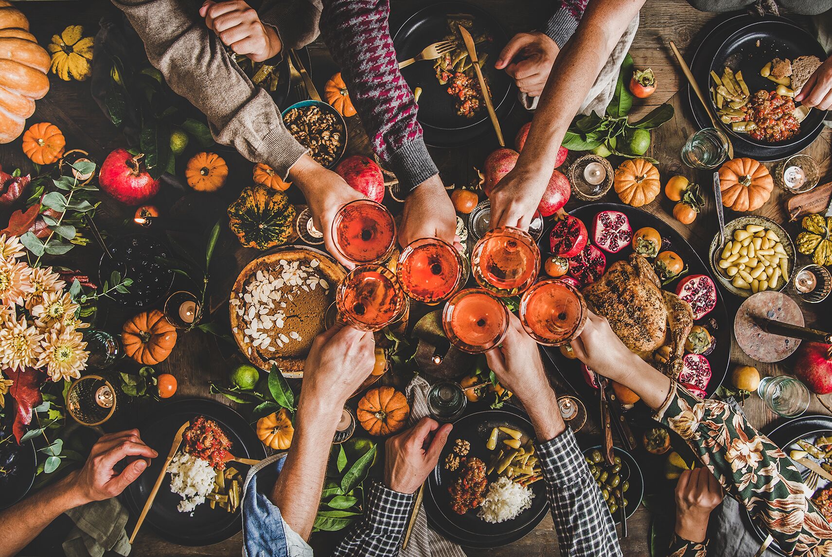 Everything You Need to Know About Friendsgiving