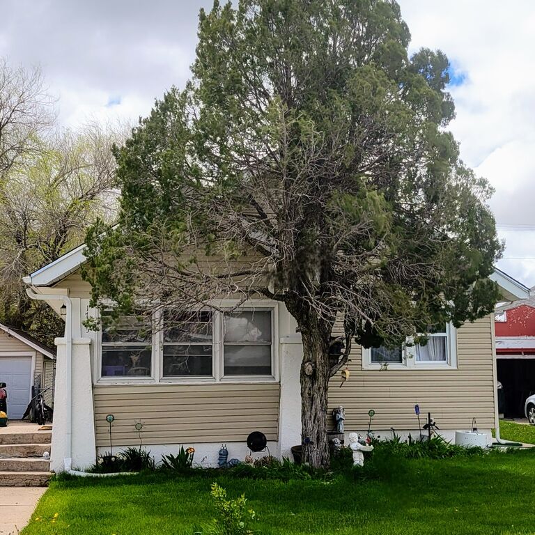 Jacob moved out to NE in July 2020, and the pair rented their first house together!