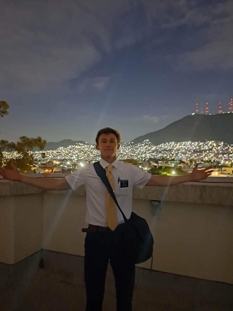 Max started his 24 month church mission in November 2022. He arrived to Mendoza, Argentina, January 2023!!