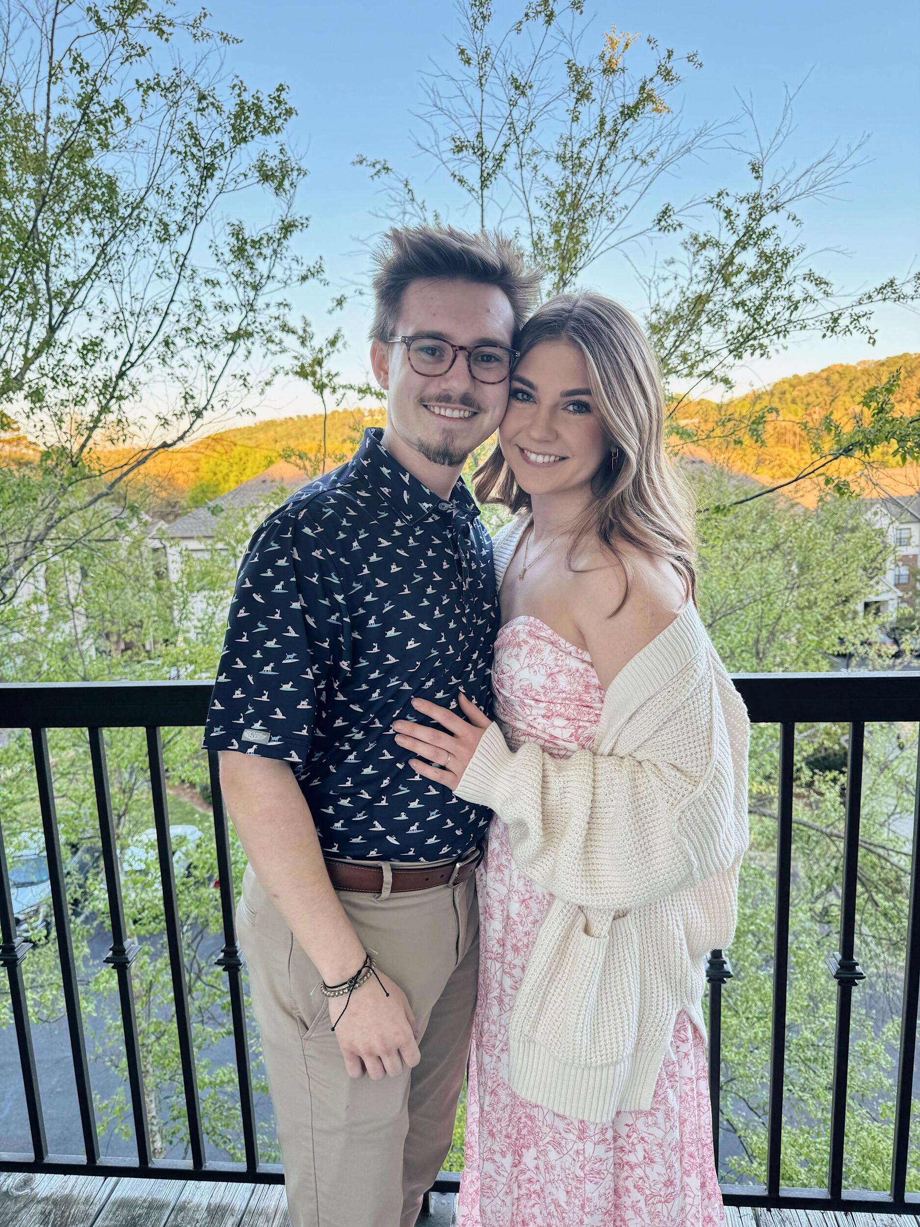 Our one year anniversary! ♡ 