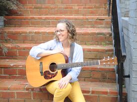 Jocelyn Oldham - Acoustic Guitarist - Richmond, VA - Hero Gallery 1