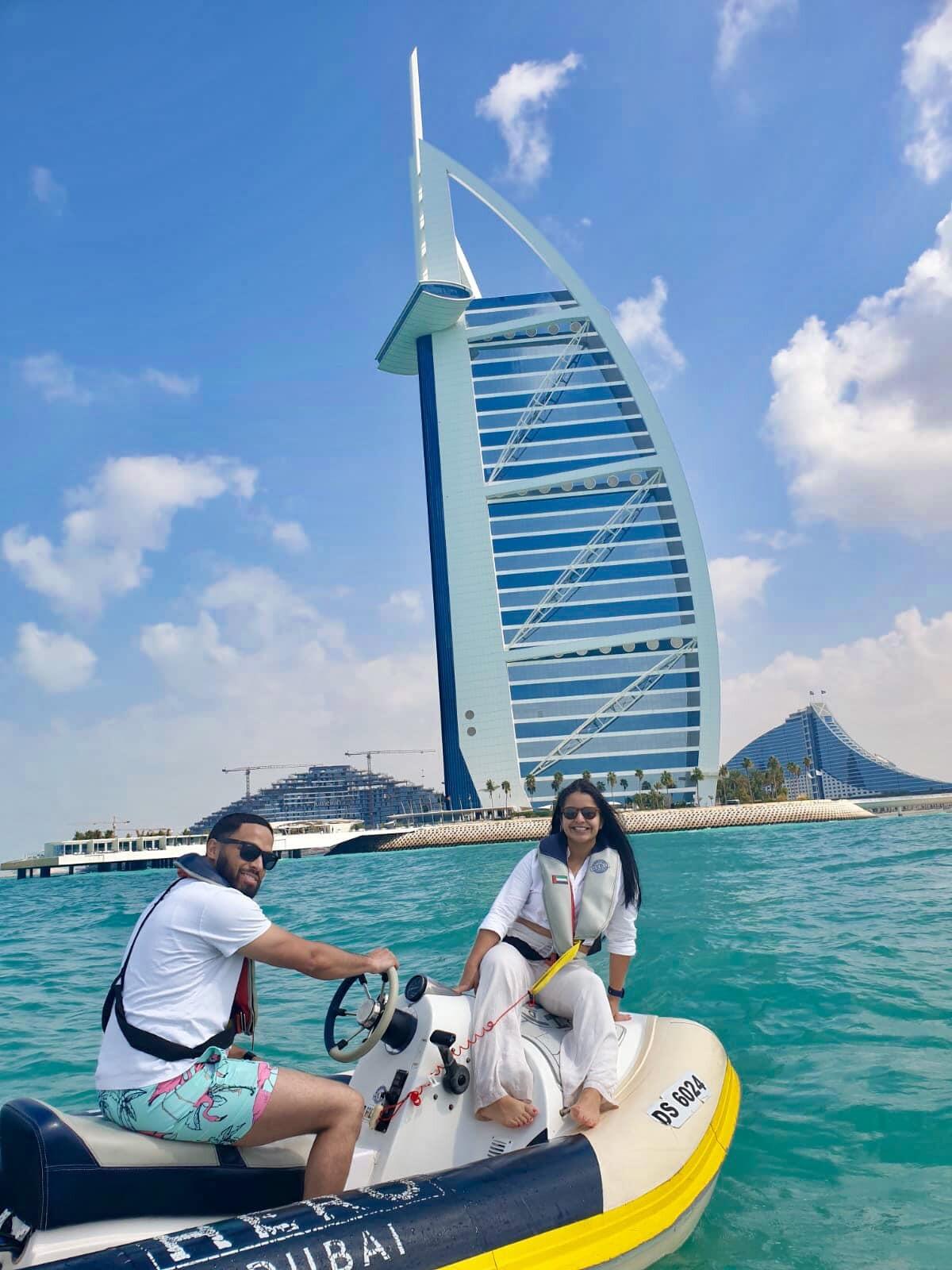 They took their first overseas trip together, meeting in Dubai to celebrate Marta’s birthday. For one week, they explored the city, met up with friends, laughed, and created unforgettable memories. This trip marked the beginning of their shared adventures around the world.