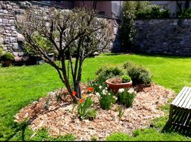 New York Marble Cemetery - Private Garden - New York City, NY - Hero Gallery 4