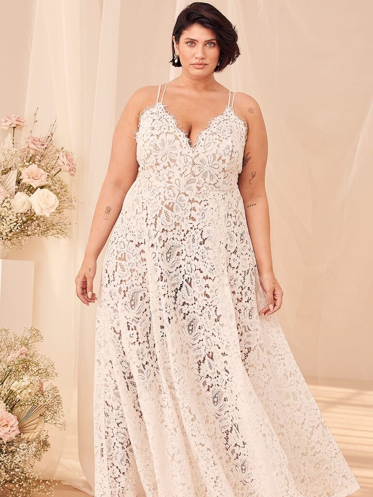 Maximum Plus Size Wedding Guest Dresses for a Glamorous Look