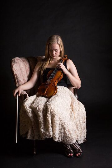 Emma Morrison - Violinist - Toronto, ON - Hero Main