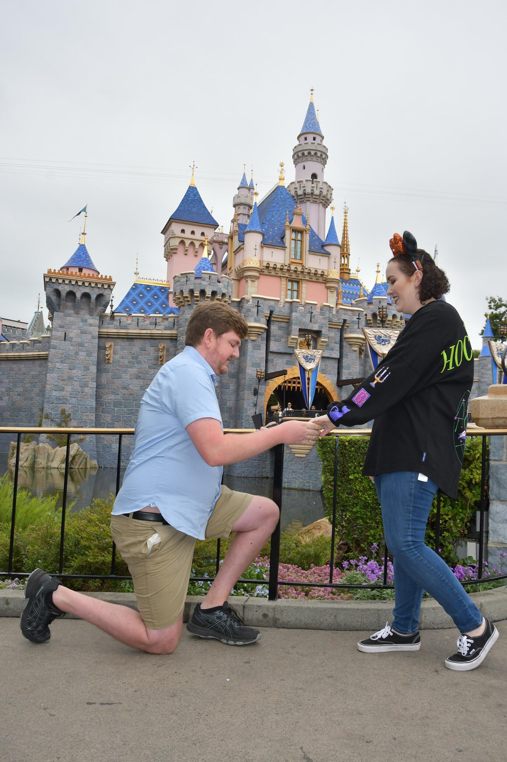 Right before the move, Peter proposed to Kayleena at Disneyland in front of friends and family.