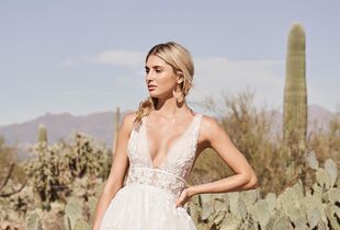 Plus Size Wedding Dresses Online - Designer Gowns for Curvy Brides  Ready-to-Ship - Luxe Redux Bridal