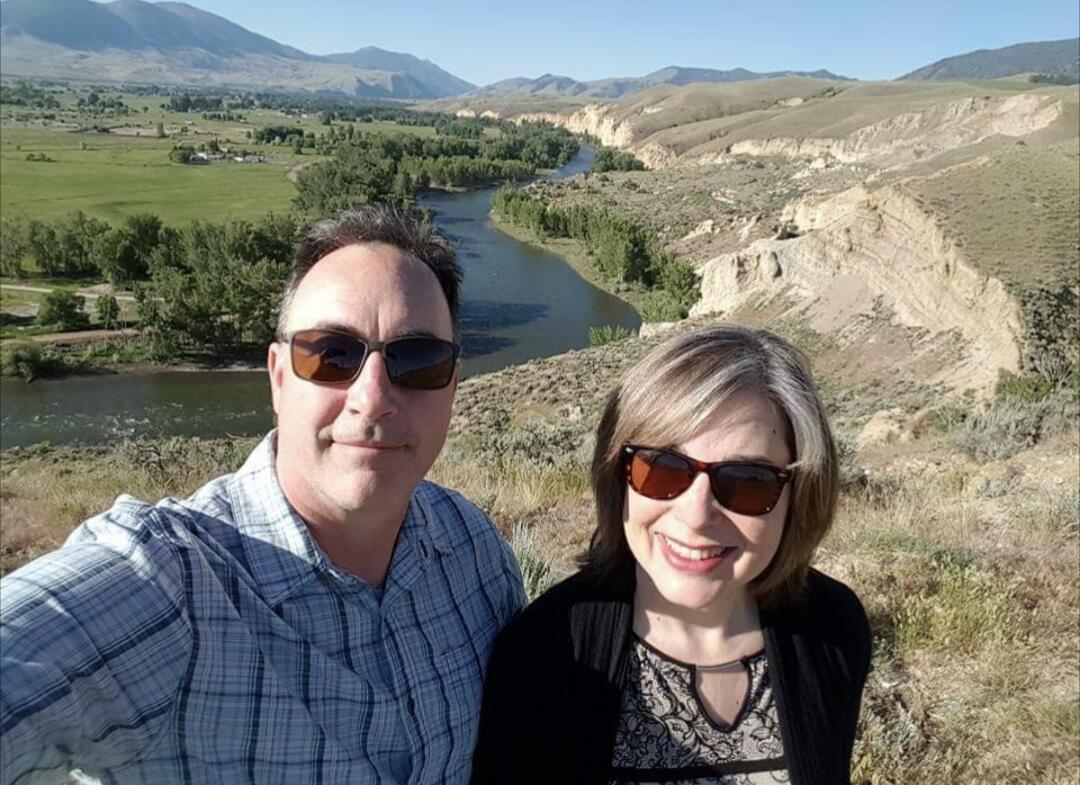 Anna met Bruce's parents, Jeff and Kristin.