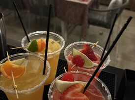 Modelo Bartending - Bartender - Orange, CA - Hero Gallery 1