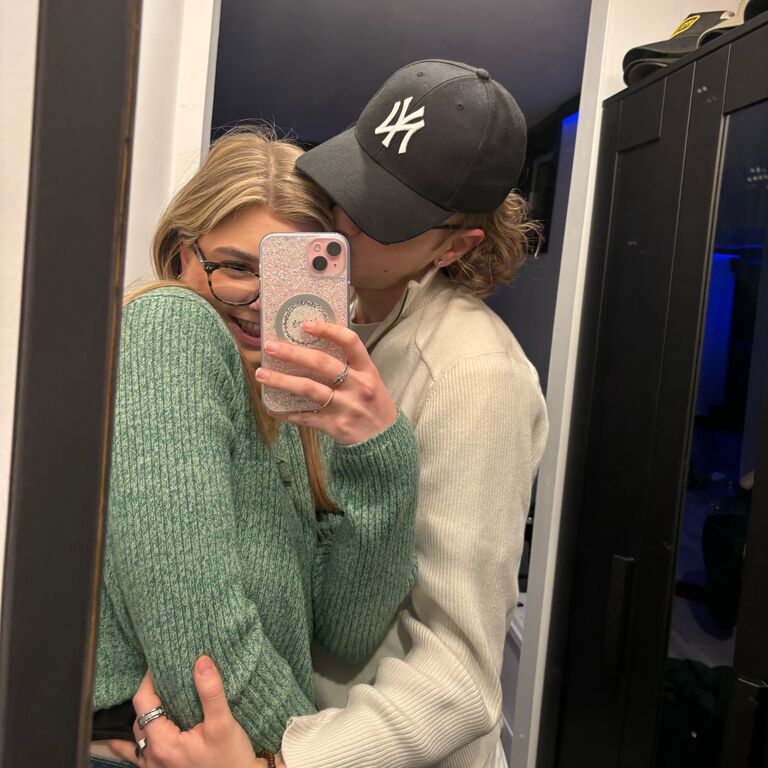 1 month of dating