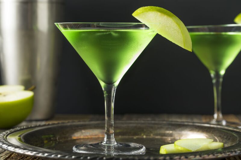 New York themed party idea - appletini