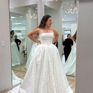 Gallery Photo 18