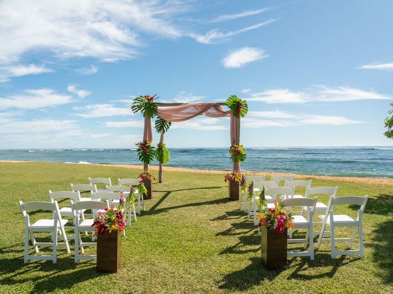 These 12 Kauai Wedding Venues Are Truly Breathtaking