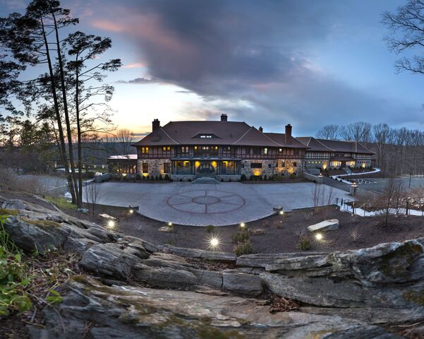 Le Chateau | Reception Venues - South Salem, NY