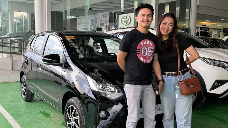 Bought our first car together ✨ hello batmobs!