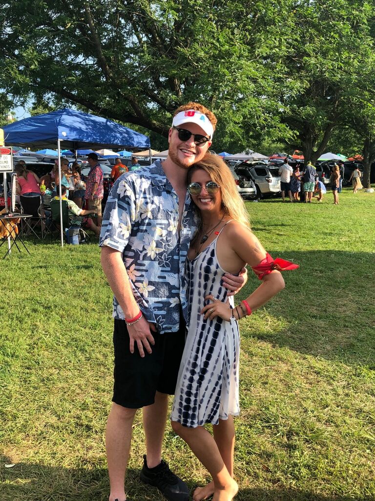 Alexis' first ever Jimmy Buffet concert and meeting the Pottschmidt fam!