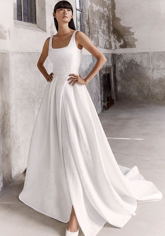 jacquard wedding gown