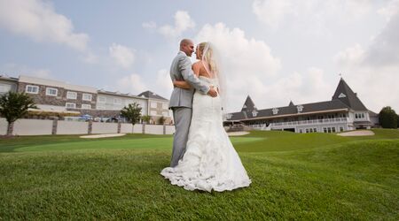 Groom's Guide to Finding the Right Wedding Attire - Springfield Country Club