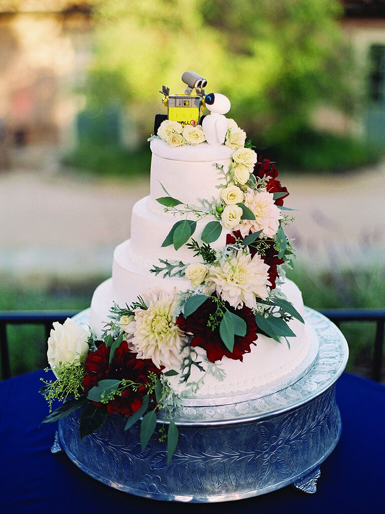 Funny Cake Toppers For The Minimalist And Lighthearted Couple