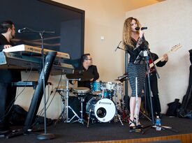 Ana Belen Abreu and A.B.A. Music Productions - Top 40 Band - Miami, FL - Hero Gallery 4