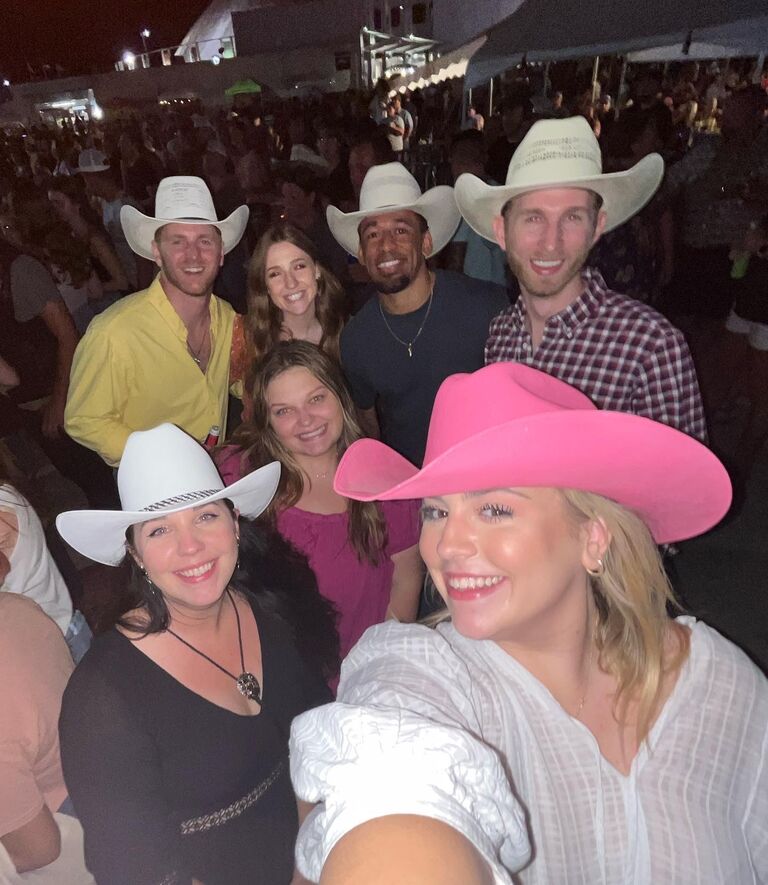 Bonded over our love for country concerts!