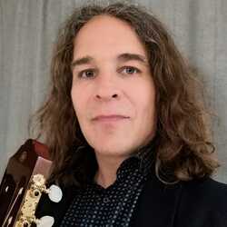Stephen W. Solo Guitarist, profile image
