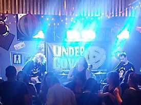 UNDER COVER - Cover Band - Simi Valley, CA - Hero Gallery 2