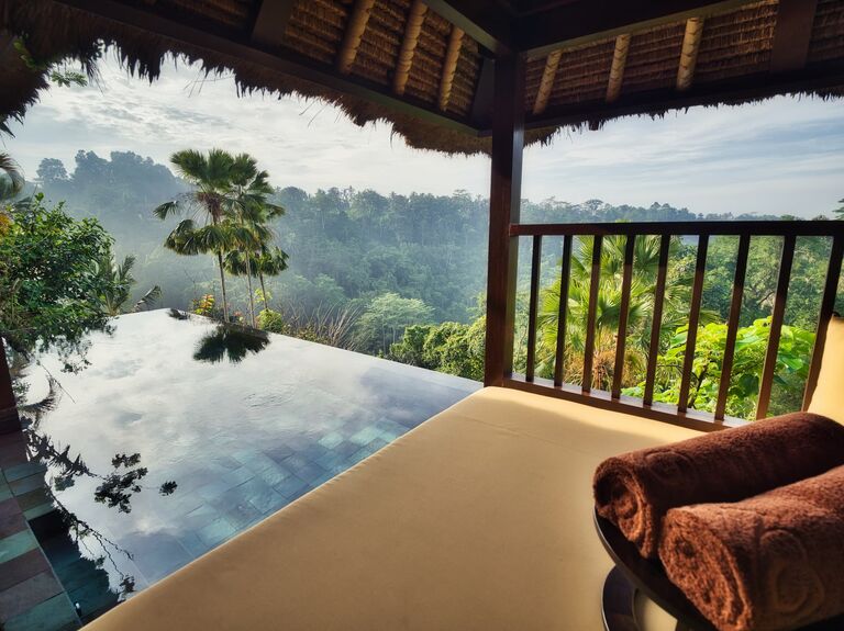 Hanging Gardens of Bali honeymoon resort