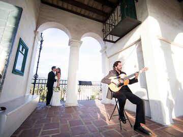 Vincent Zorn - Rumba Flamenco & Spanish Guitarist - Flamenco Acoustic Guitarist - Charlottesville, VA - Hero Main