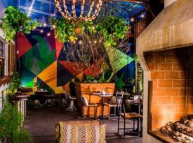 Madera Kitchen - Franklin Lounge - Outdoor Bar - Los Angeles, CA - Hero Gallery 1