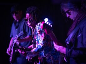 April B. & The Cool - Soul Band - Asheville, NC - Hero Gallery 3