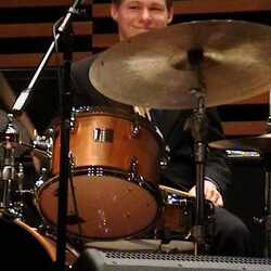 Mitchell Montgomery: freelance drummer, profile image