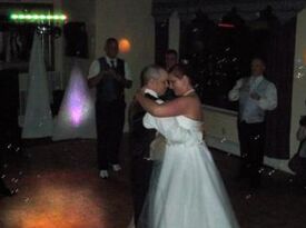 Wedding Specialist - Infinity DJ - DJ - Sheboygan, WI - Hero Gallery 1