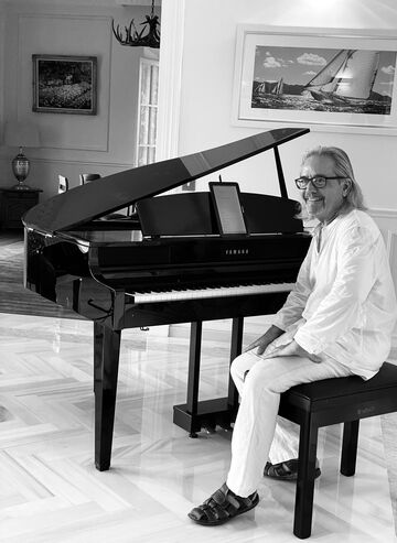 Richard Vinton, piano/vocal - Singing Pianist - Sarasota, FL - Hero Main