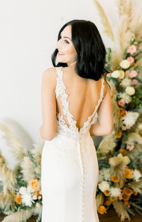 Bella Lily Bridal | Bridal Salons - The Knot