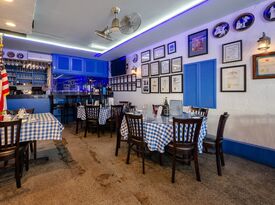 Delphi Greek Restaurant and Bar - Restaurant - Los Angeles, CA - Hero Gallery 2