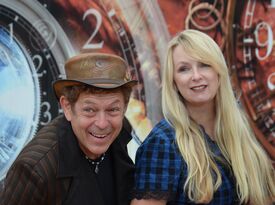 FL Corporate Comedy Hypnotists Misty & The SandMan - Hypnotist - Sarasota, FL - Hero Gallery 2