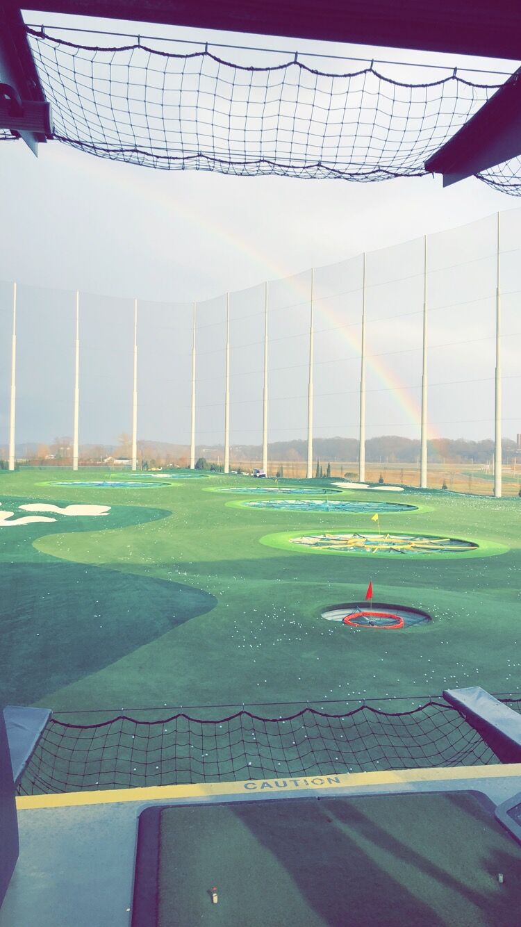 Our 1st date at Top Golf! 🌈 - we’ve played a lot of golf since! ⛳️
