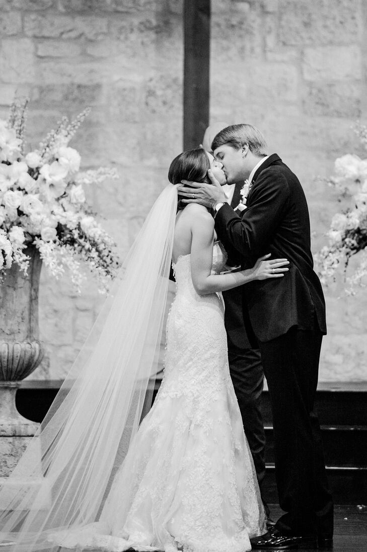 A Romantic Country Club Wedding At Austin Country Club In Austin