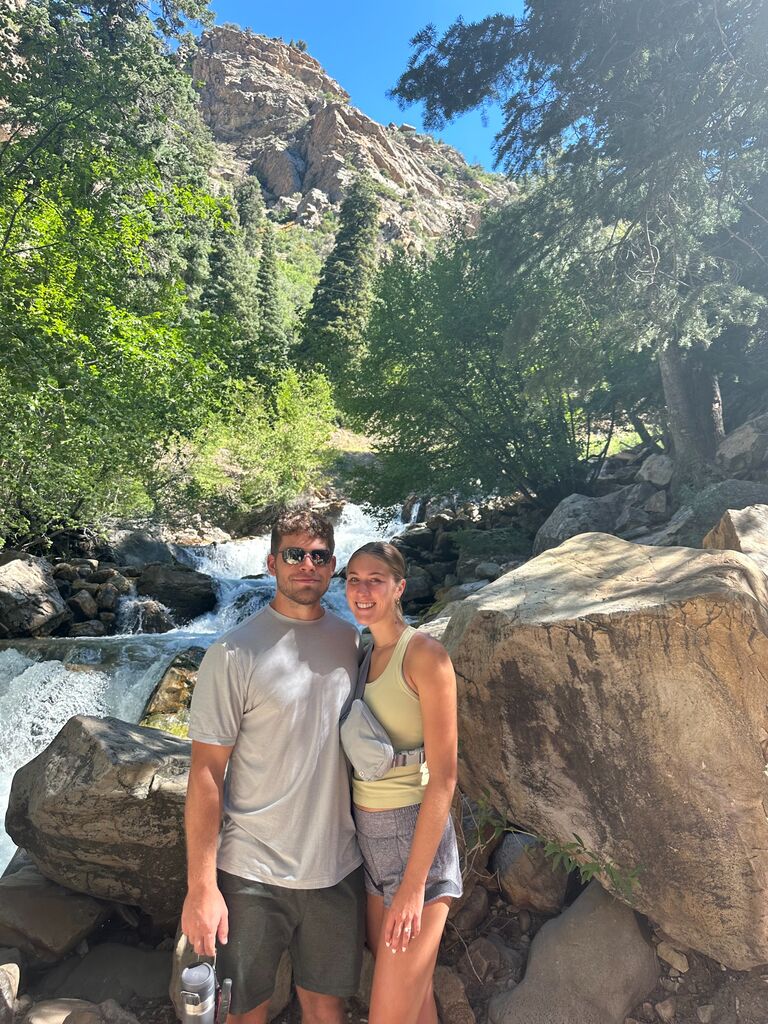 KayDee moved to Utah- the semester of cross country long distance began
