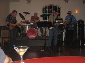 The Wickerlee Band - Cover Band - Alexandria, VA - Hero Gallery 3