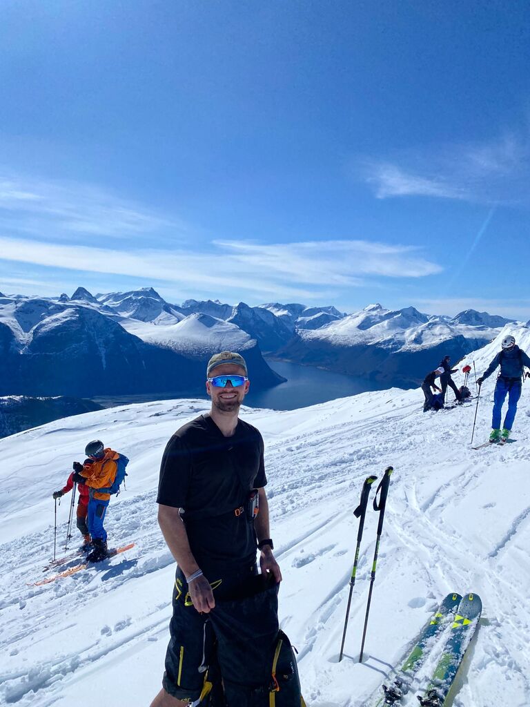 En av mange toppturer i Romsdalen