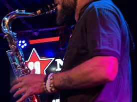 TJ Sax - Saxophonist - Holtsville, NY - Hero Gallery 4