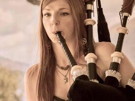 Chelsea The Piper - Celtic Bagpiper - Bakersfield, CA - Hero Gallery 1