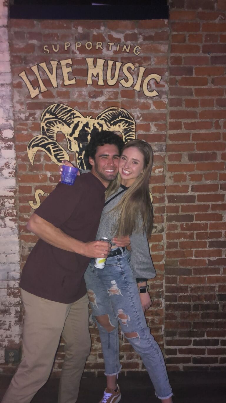 Carter told Savannah that she should give him a chance since they made such great friends!